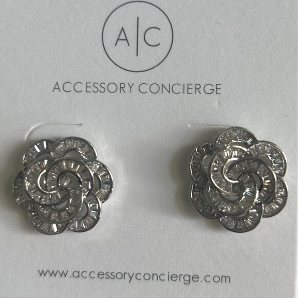 Stunning Silver CZ Baguette Flower Bloom Statement Studs Earrings NEW - Picture 4 of 5